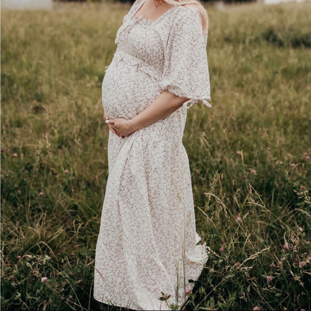 Floral Maxi Dress — White with Lavender Floral